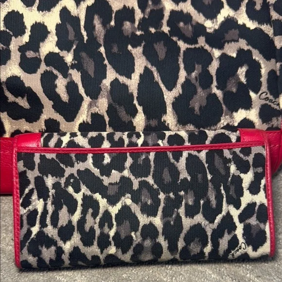 Coach Leopard Print Tote & wallet set - Picture 13 of 13